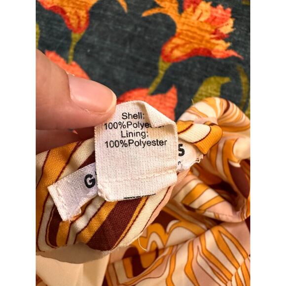 Glamorous wide leg high waisted trousers in marble print size US 10 - Picture 6 of 8